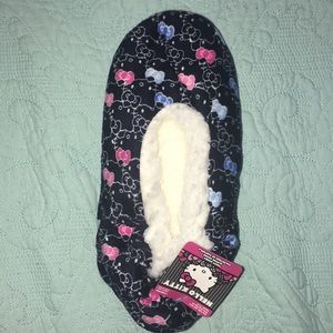Brand New Hello Kitty House Slippers ~ Size M/L